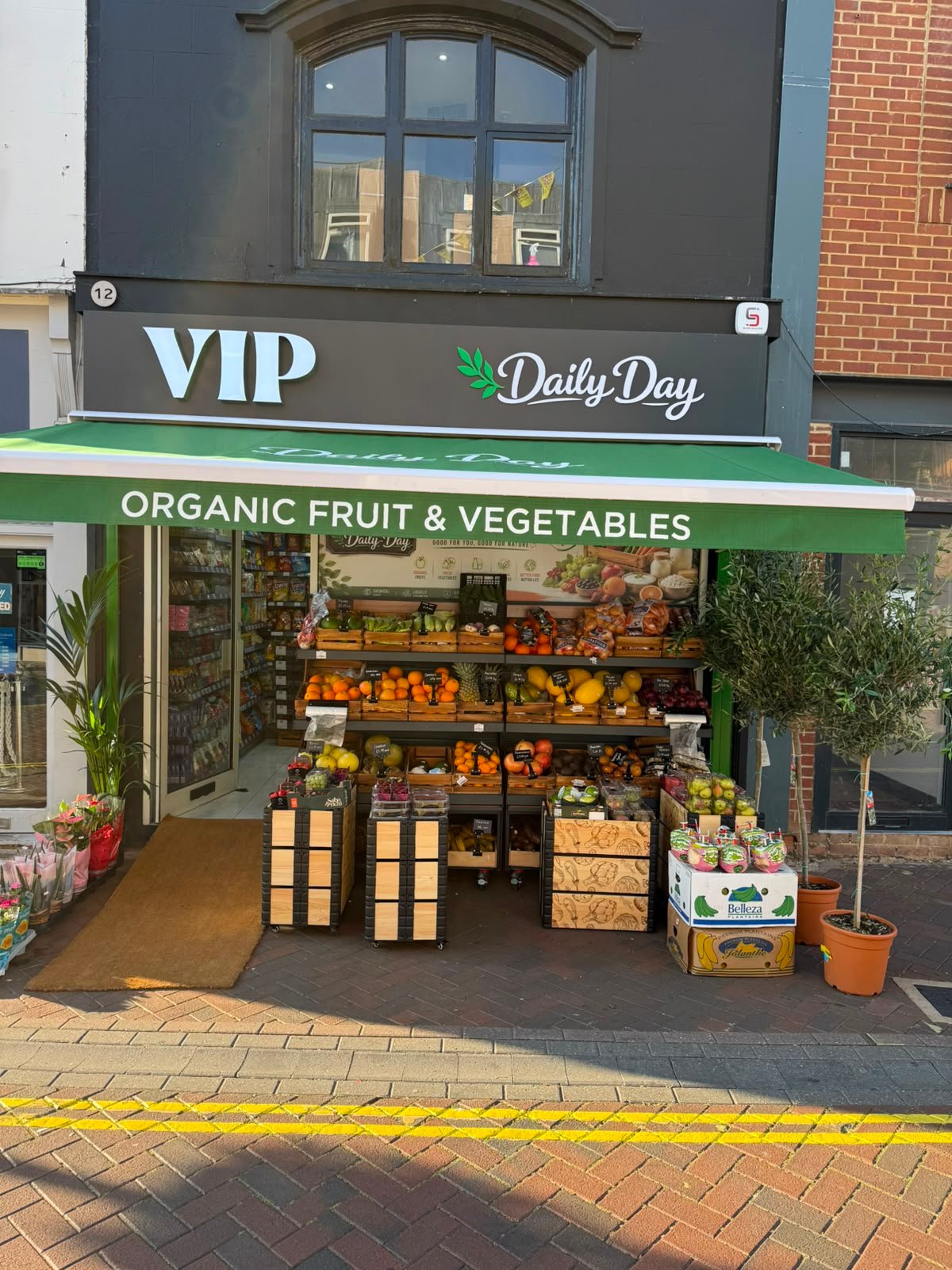 Daily Day store entrance